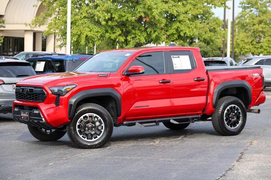 Used 2025 Toyota Tacoma TRD Off-Road w/ TRD Off Road Upgrade Package AWD/4WD image 26