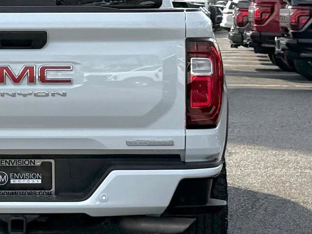 Used 2025 GMC Canyon Elevation AWD/4WD image 8
