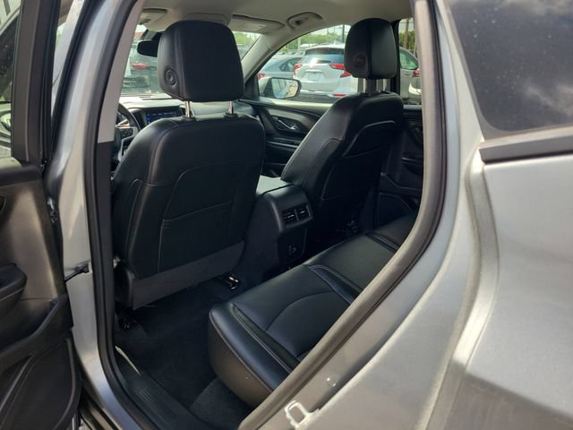 Used 2023 GMC Terrain SLT AWD/4WD image 10