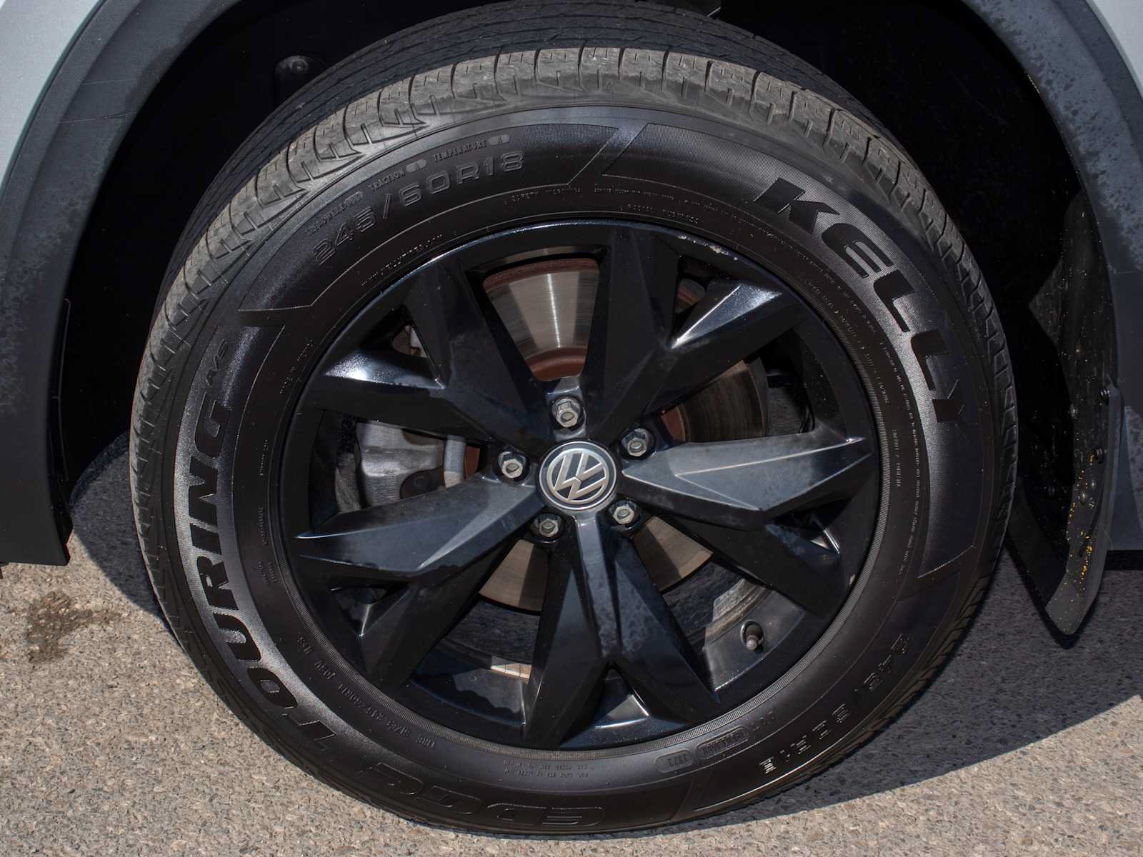 Used 2018 Volkswagen Atlas SE AWD/4WD image 12