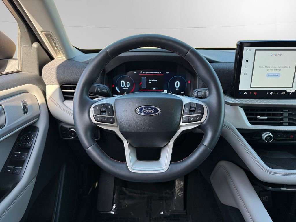 Certified 2025 Ford Explorer Active w/ Active Comfort Package image 12