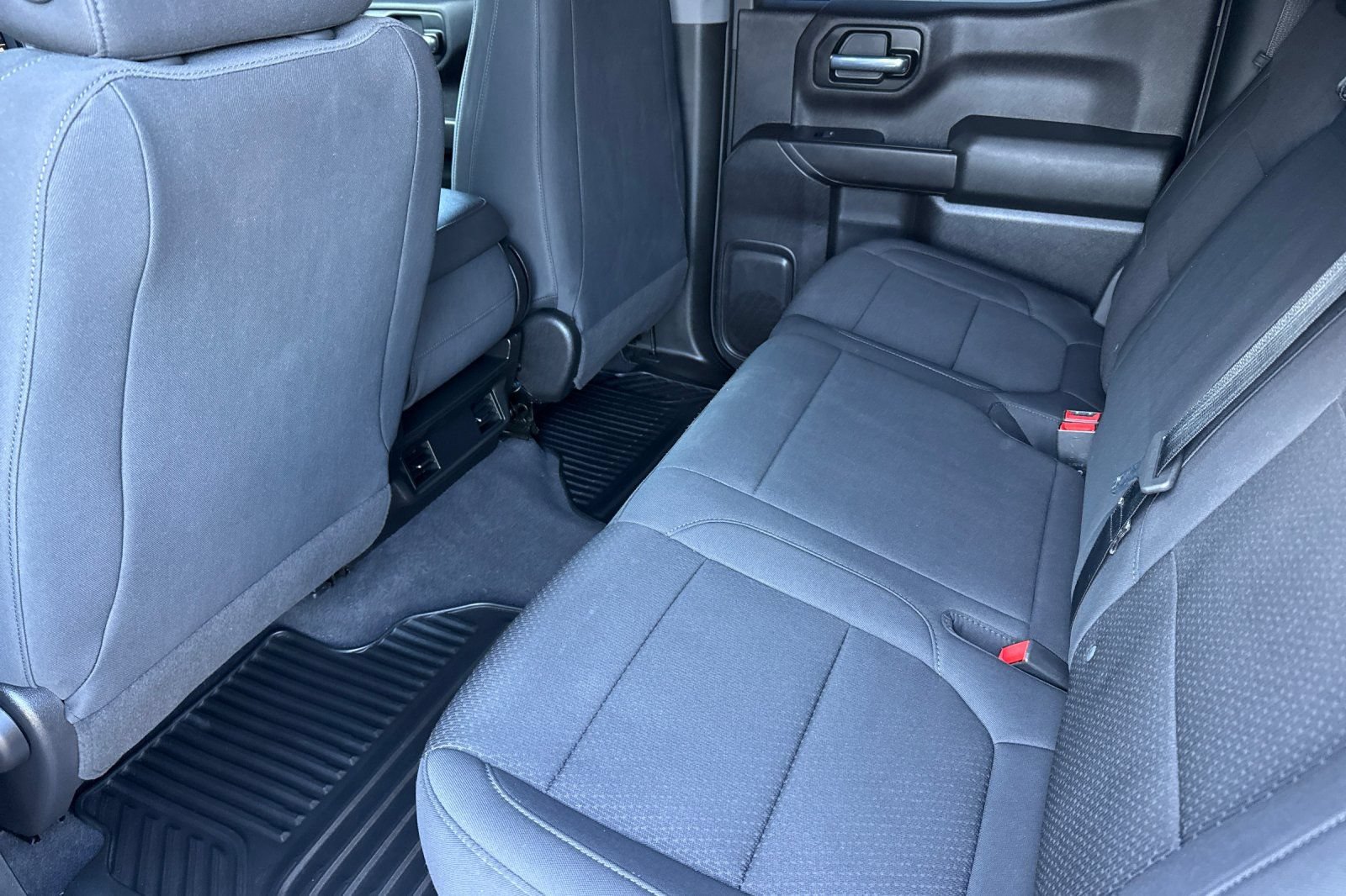 Used 2020 Chevrolet Silverado 1500 Custom Trail Boss w/ Infotainment Package AWD/4WD image 13