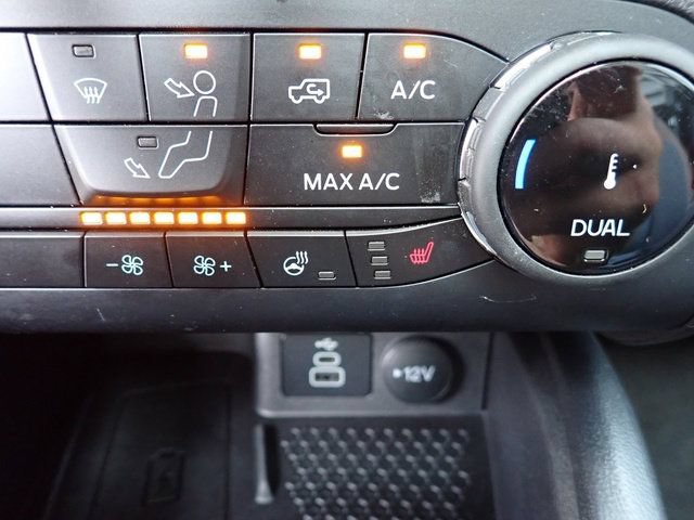 Certified 2023 Ford Bronco Sport Outer Banks w/ Tech Package AWD/4WD image 26