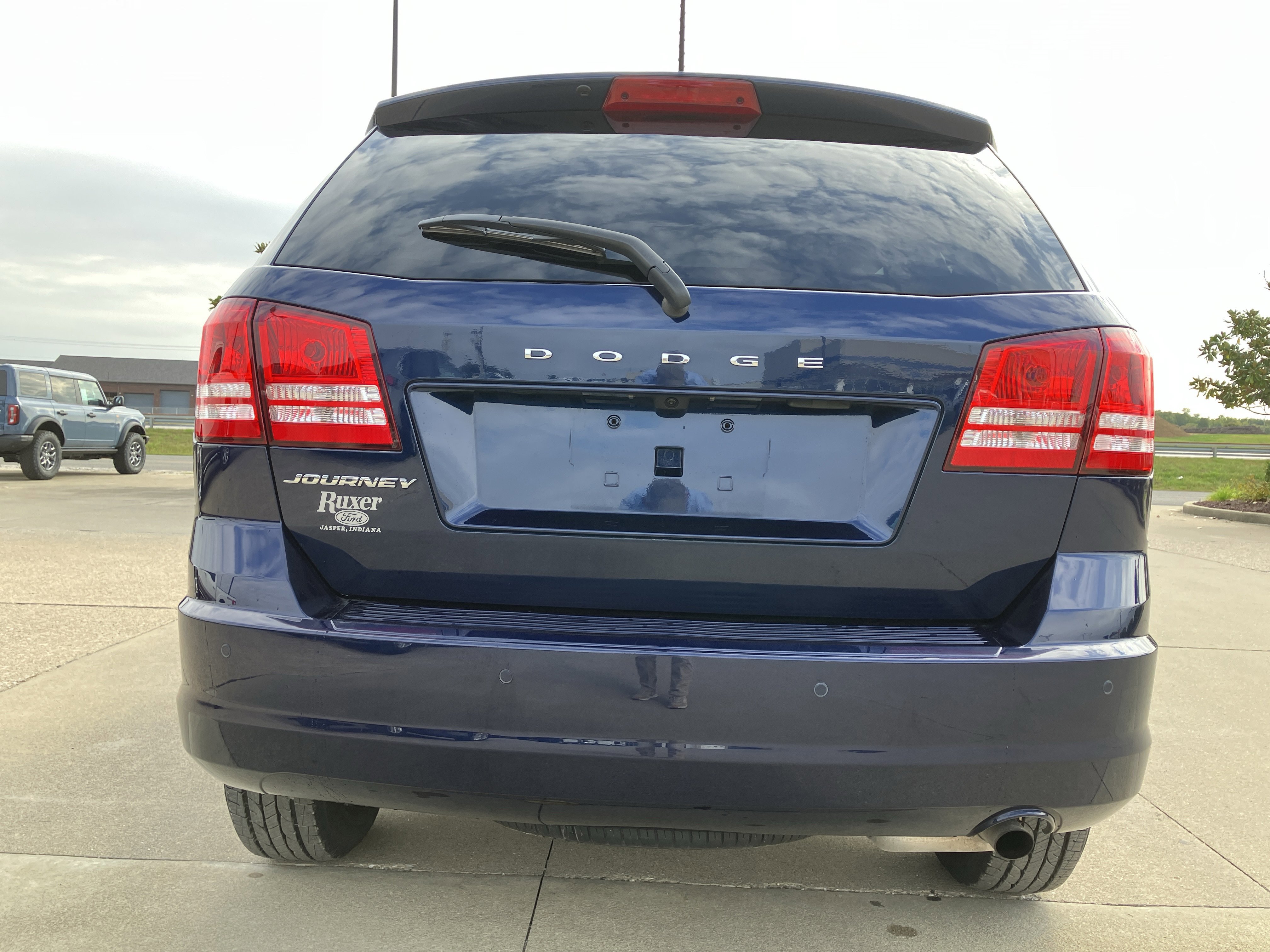 Used 2020 Dodge Journey SE image 4