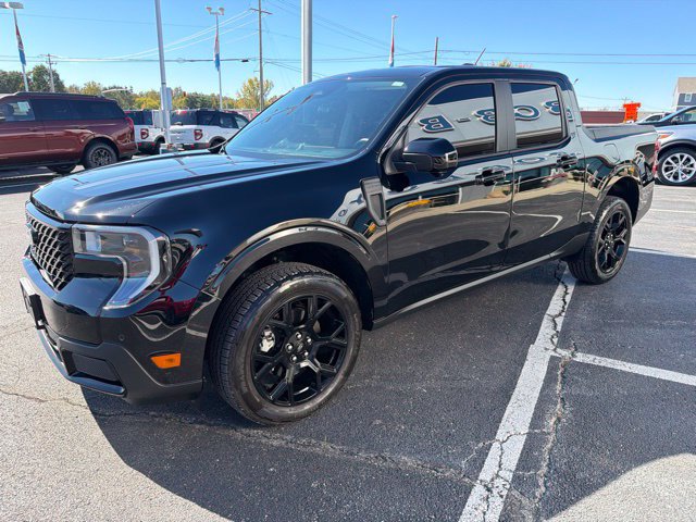 Certified 2025 Ford Maverick Lariat w/ Black Appearance Package AWD/4WD image 6