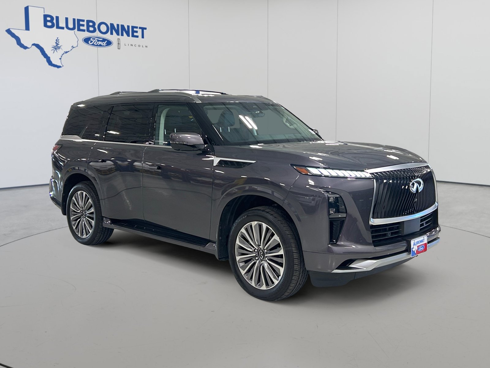Used 2026 INFINITI QX80 Luxe AWD/4WD image 3