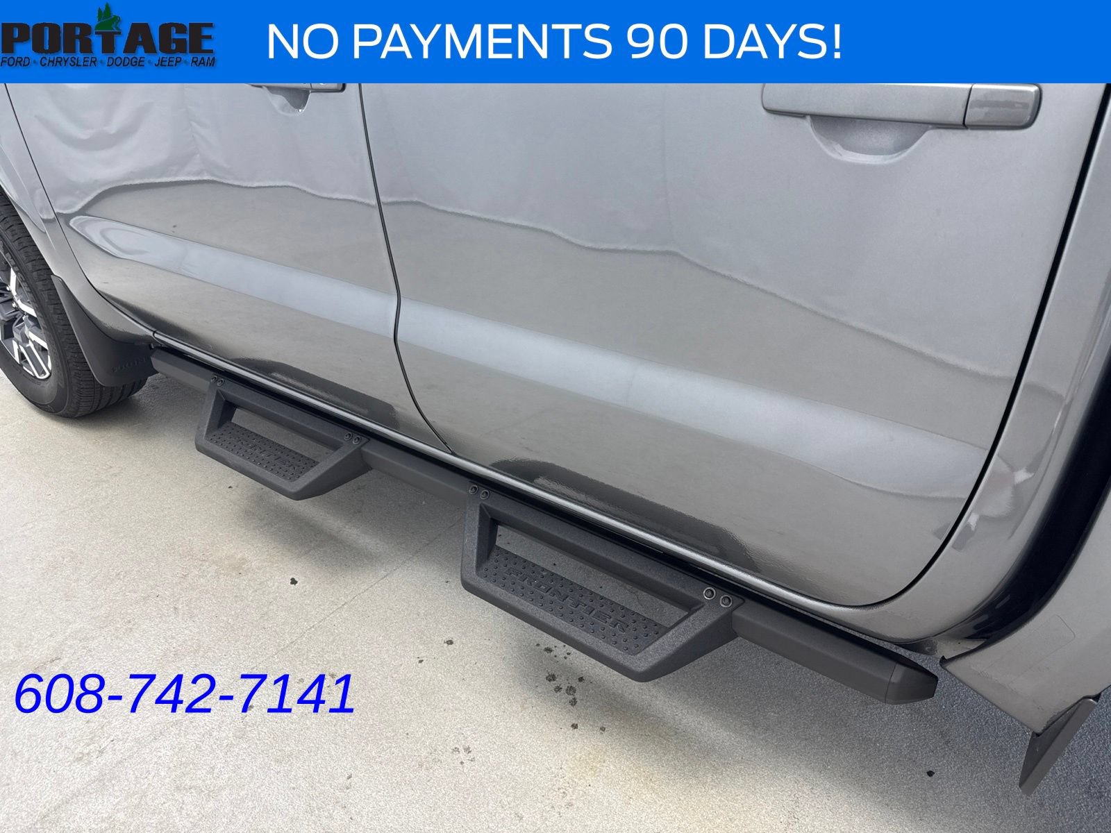 Used 2024 Nissan Frontier SL w/ Technology Package AWD/4WD image 6
