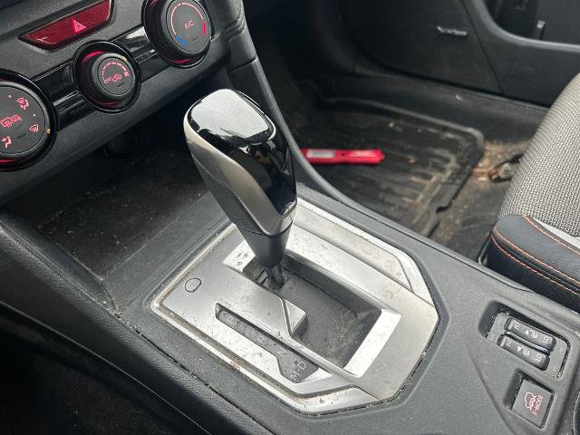 Used 2019 Subaru Crosstrek 2.0i Premium w/ Moonroof Package image 31