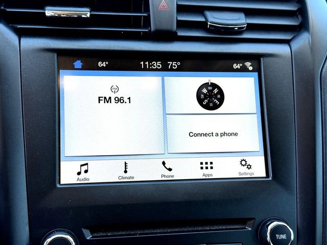 Certified 2018 Ford Fusion SE w/ Equipment Group 201A image 20