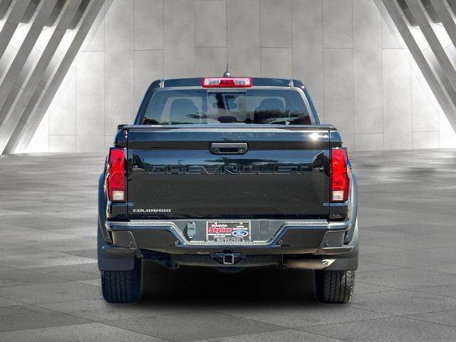 Used 2023 Chevrolet Colorado Trail Boss w/ Technology Package AWD/4WD image 4