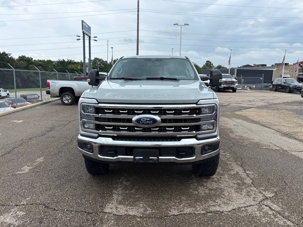 Certified 2025 Ford F250 Lariat w/ Lariat Ultimate Package AWD/4WD image 2