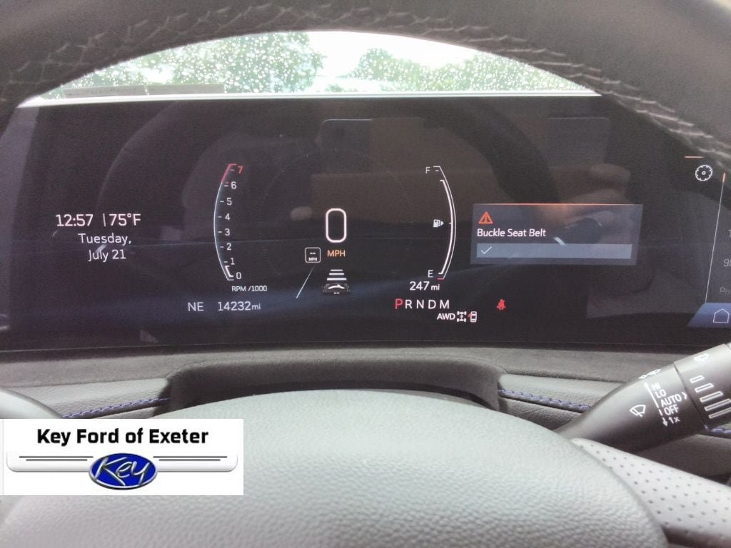 Used 2024 Cadillac XT4 Sport AWD/4WD image 32