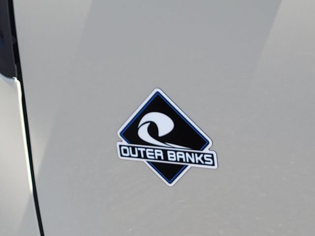 Certified 2025 Ford Bronco Sport Outer Banks w/ Outer Banks Tech Package+ AWD/4WD image 13