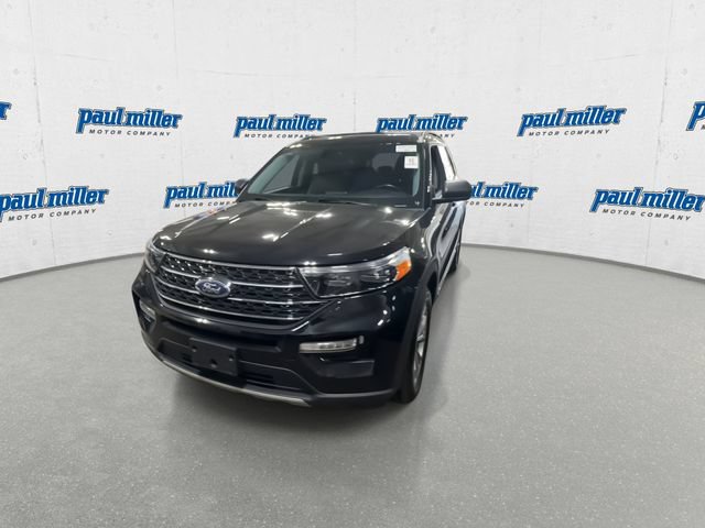 Certified 2024 Ford Explorer XLT w/ Equipment Group 202A AWD/4WD image 4