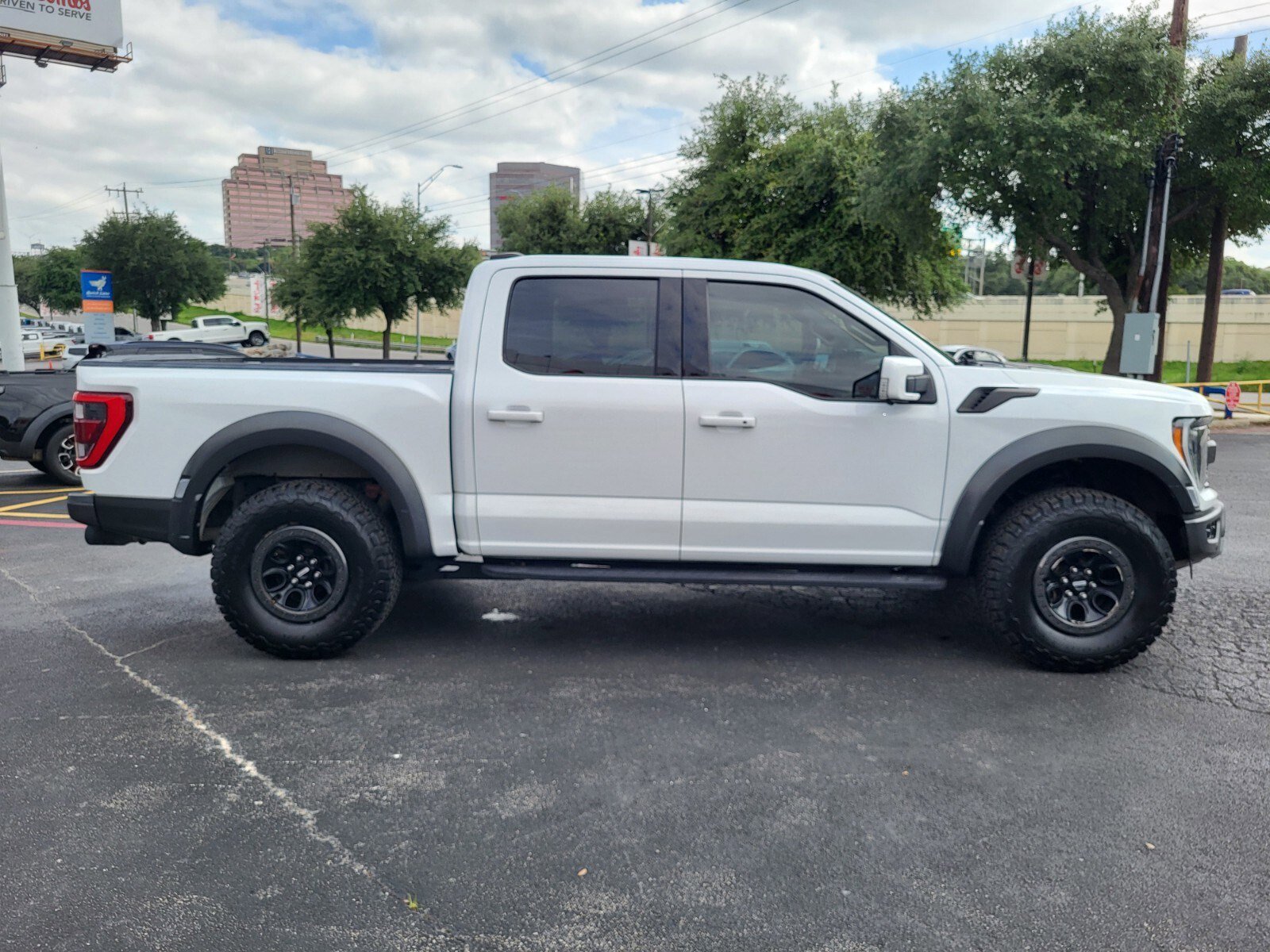 Certified 2023 Ford F150 Raptor w/ Raptor Carbon Fiber Package AWD/4WD image 2