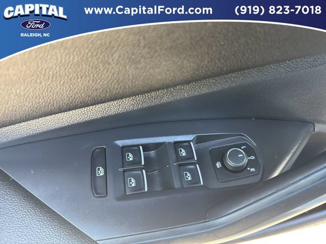 Used 2025 Volkswagen Jetta Sport FWD image 21