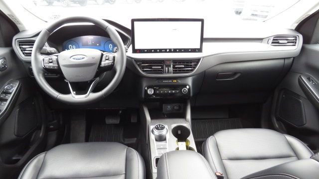 Certified 2023 Ford Escape Platinum image 9