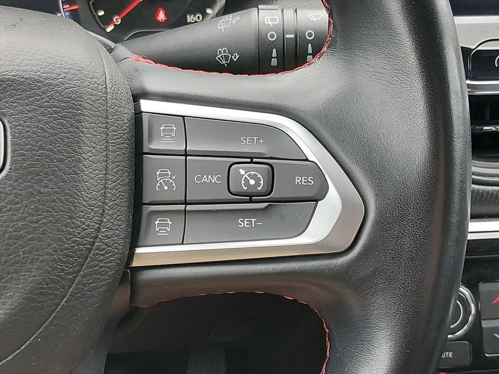 Used 2022 Jeep Compass Trailhawk w/ Trailhawk Convenience Group AWD/4WD image 21