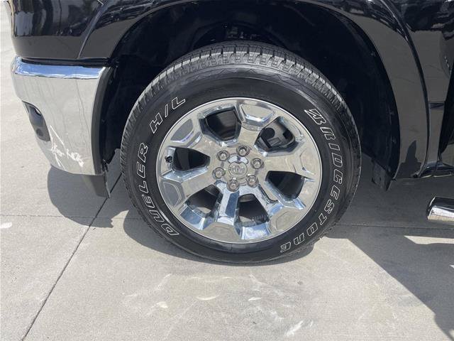 Used 2025 RAM 1500 Big Horn AWD/4WD image 10