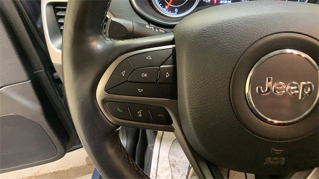 Used 2020 Jeep Cherokee Latitude w/ Cold Weather Group image 28