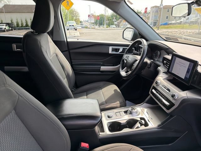 Certified 2022 Ford Explorer XLT AWD/4WD image 45