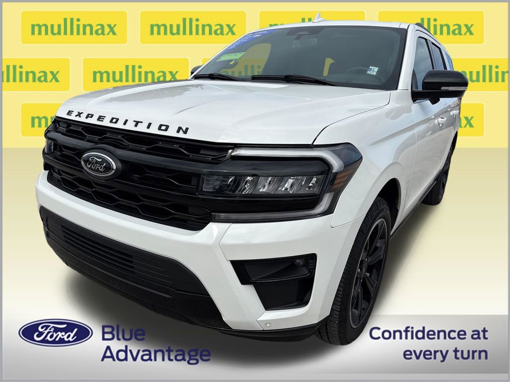 Certified 2023 Ford Expedition Limited image 11