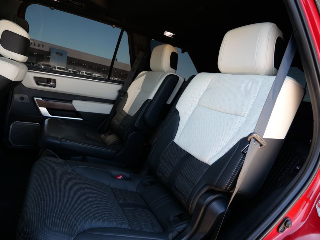 Used 2024 Toyota Sequoia Capstone AWD/4WD image 15