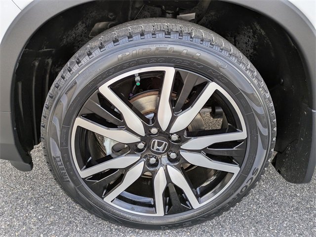 Used 2021 Honda Pilot Touring image 12