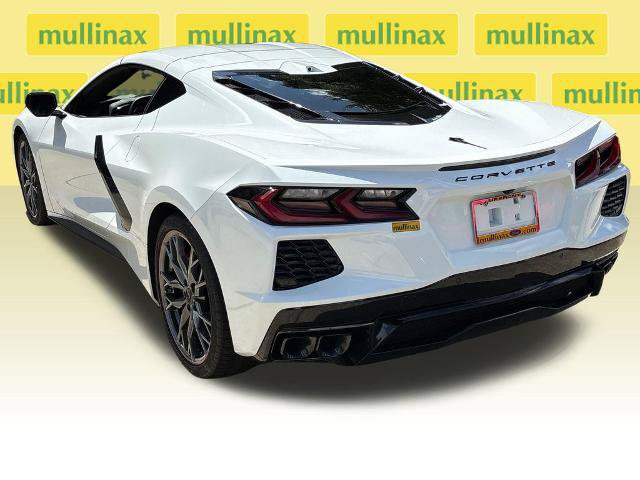 Used 2024 Chevrolet Corvette Stingray Preferred Cpe w/ Body-Color Dual Roof Package RWD image 9