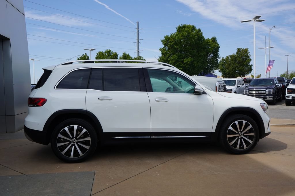 Used 2023 Mercedes-Benz GLB 250 4MATIC image 9