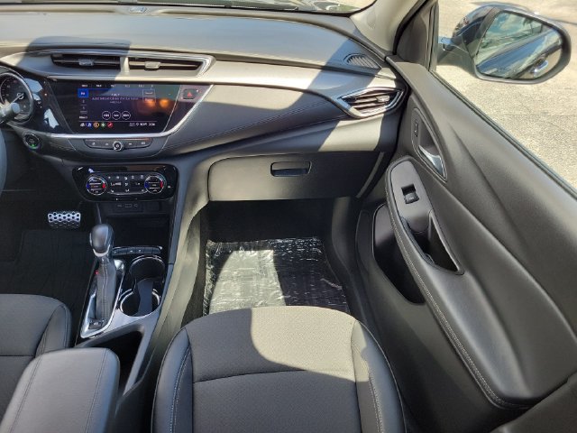 Used 2023 Buick Encore GX Select w/ Sport Touring Package FWD image 15