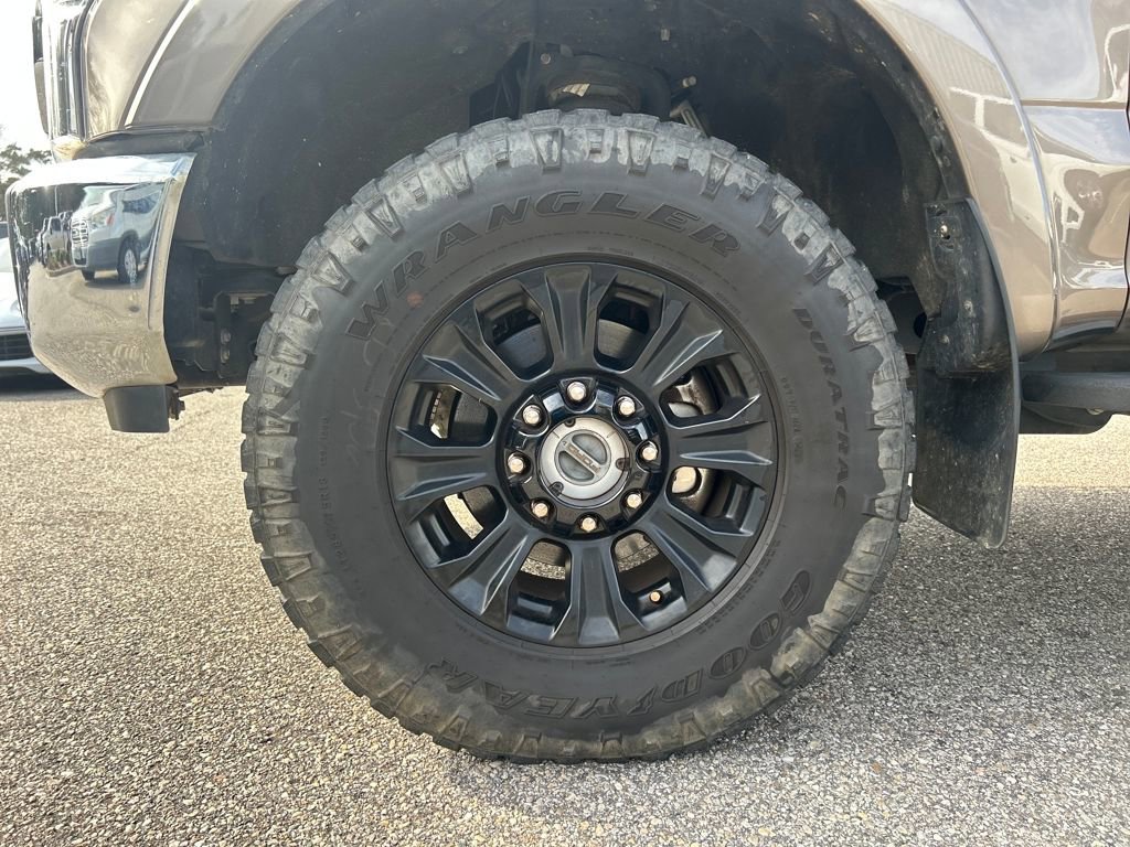 Certified 2022 Ford F250 Lariat w/ Tremor Off-Road Package image 7