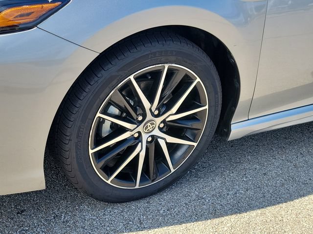 Used 2023 Toyota Camry SE FWD image 9