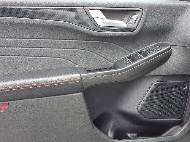 Certified 2023 Ford Escape ST-Line w/ Tech Pack #1 image 12