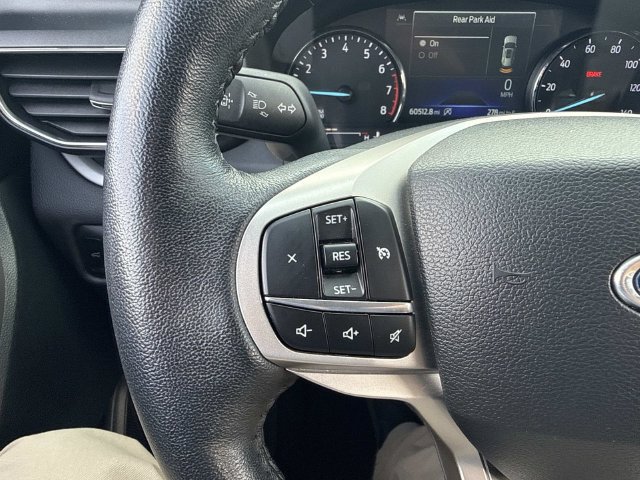 Certified 2024 Ford Explorer XLT w/ Equipment Group 202A RWD image 33