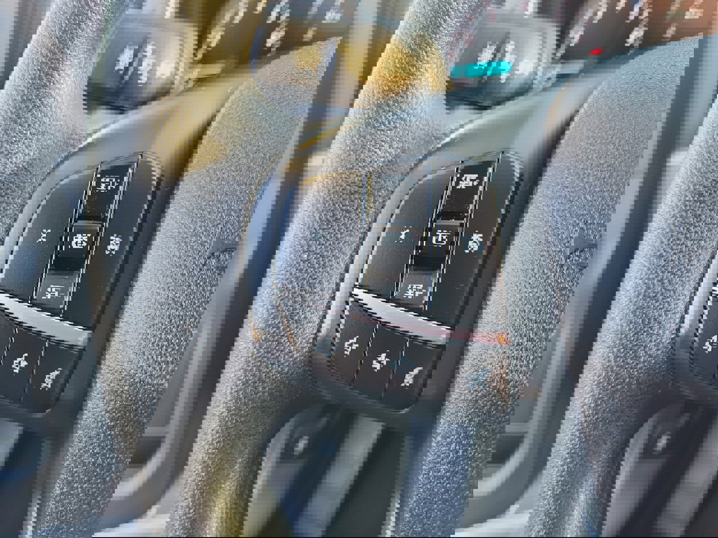 Certified 2021 Ford Escape SE image 24