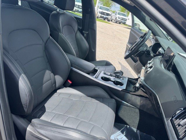 Used 2023 Kia Stinger GT2 AWD/4WD image 42