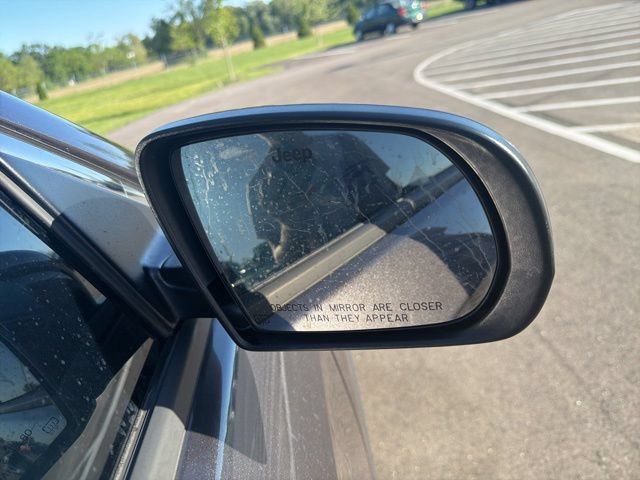 Used 2023 Jeep Compass Latitude AWD/4WD image 6
