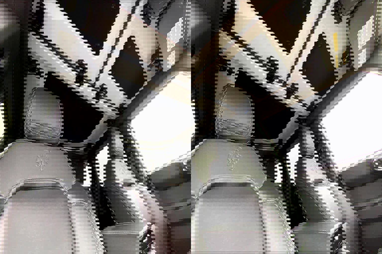 Certified 2025 Ford Bronco Badlands image 14