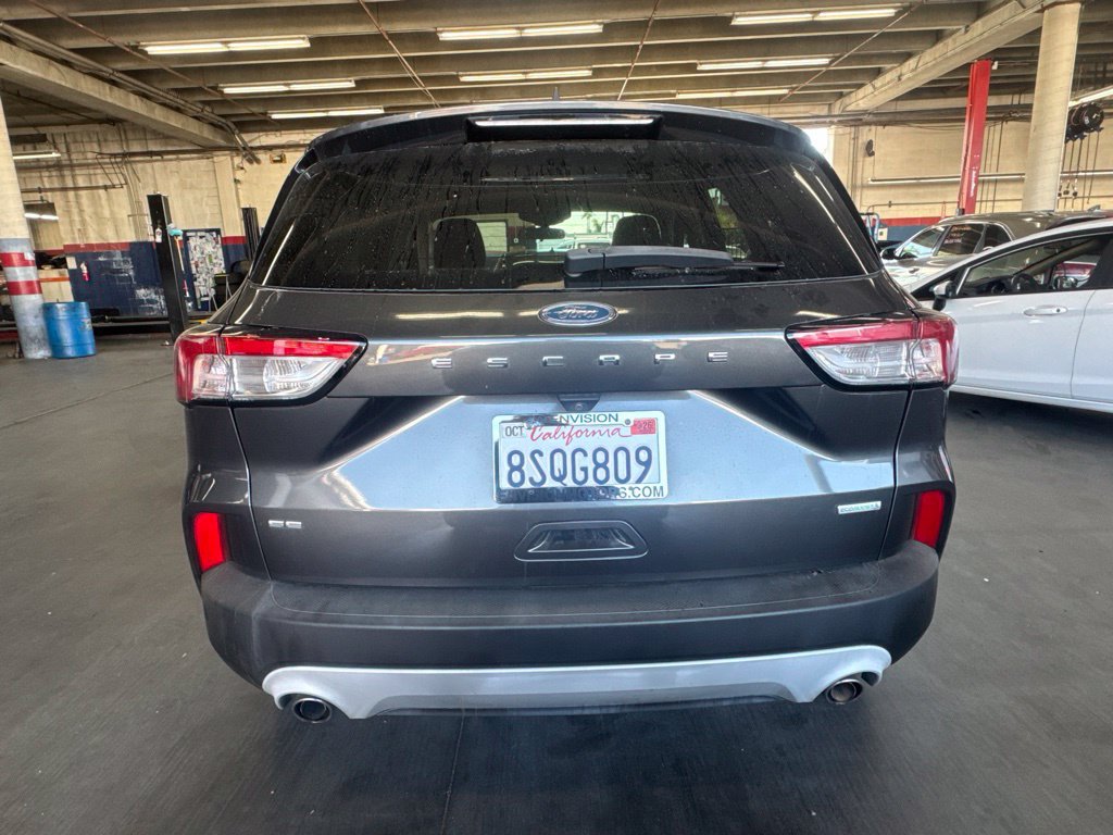 Certified 2020 Ford Escape SE FWD image 5