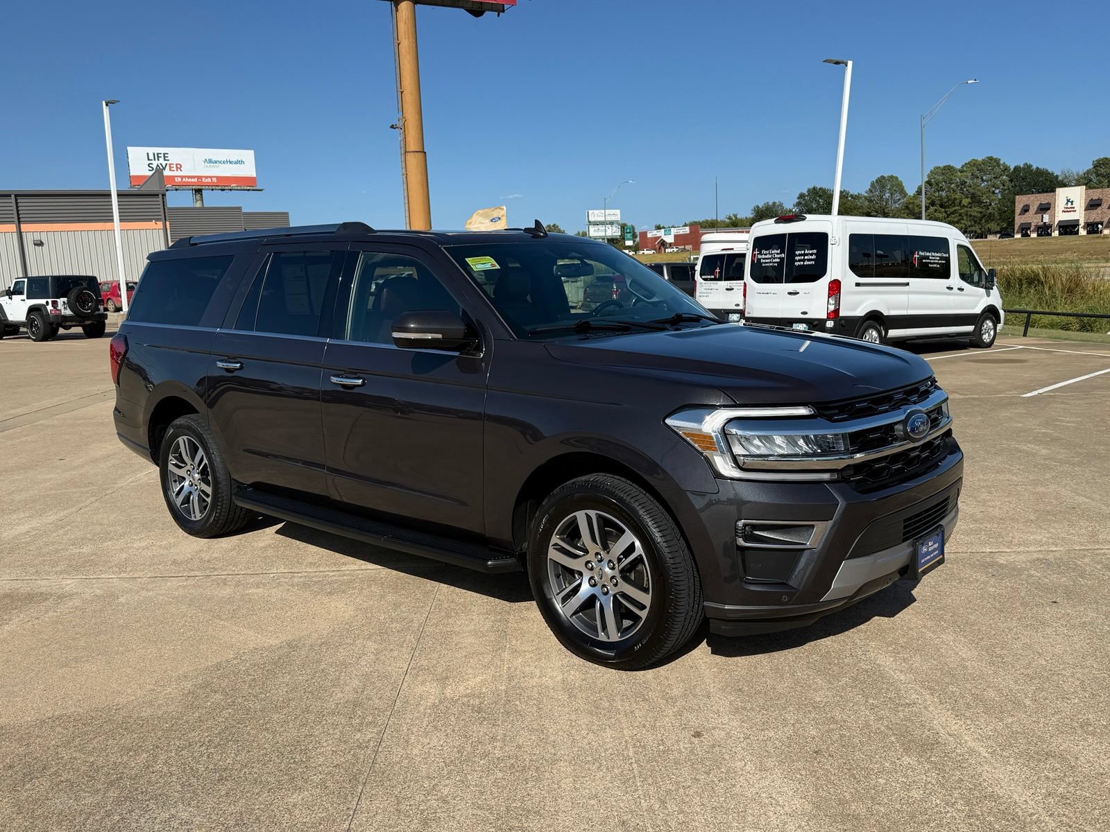 Certified 2024 Ford Expedition Max Limited AWD/4WD image 3
