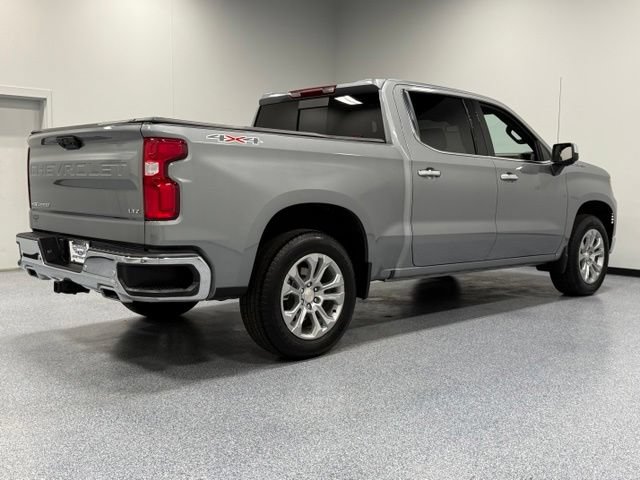 Used 2025 Chevrolet Silverado 1500 LTZ w/ LTZ Premium Package AWD/4WD image 13