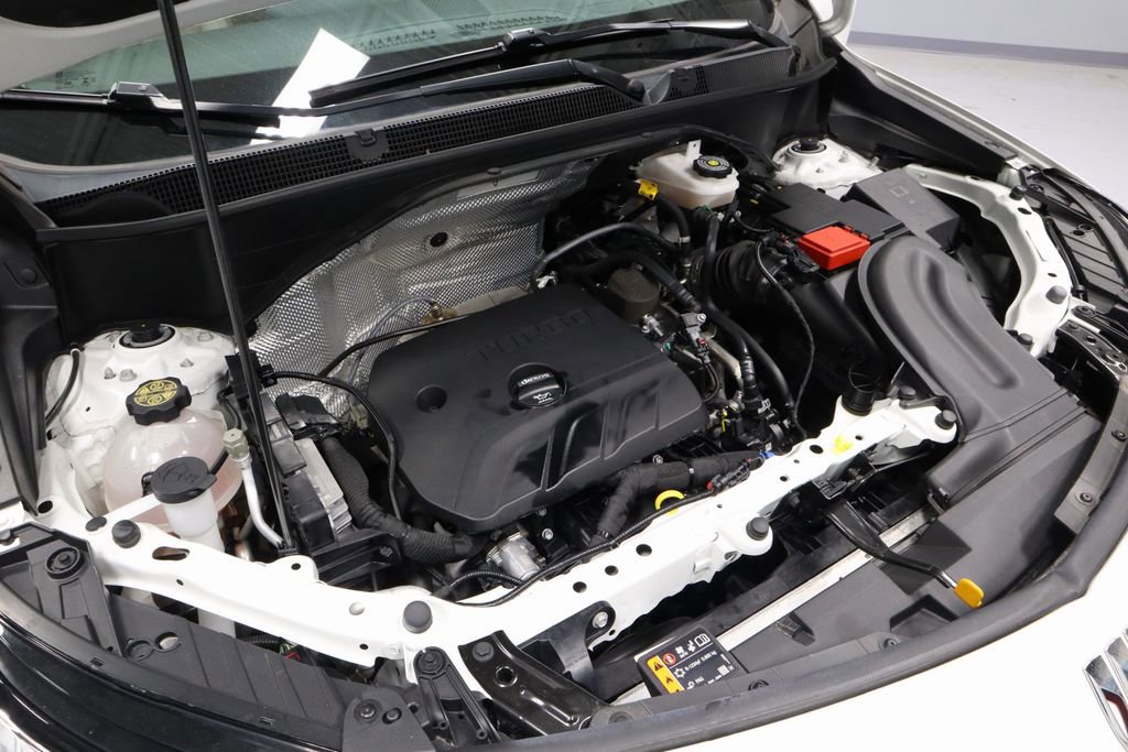 Used 2024 Buick Encore GX Avenir w/ Avenir Technology Package image 18