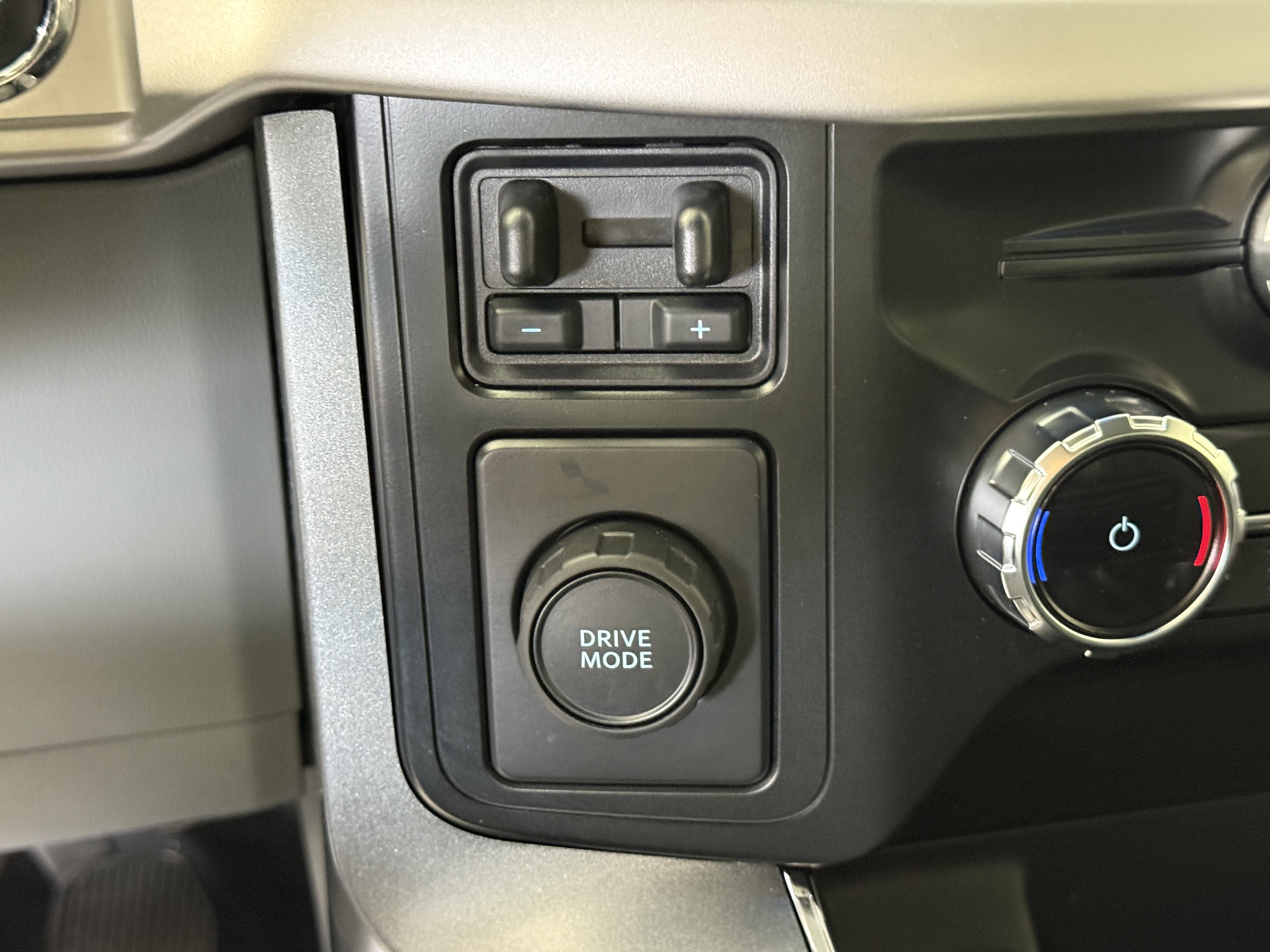 Certified 2023 Ford F150 XLT w/ Equipment Group 302A High image 22