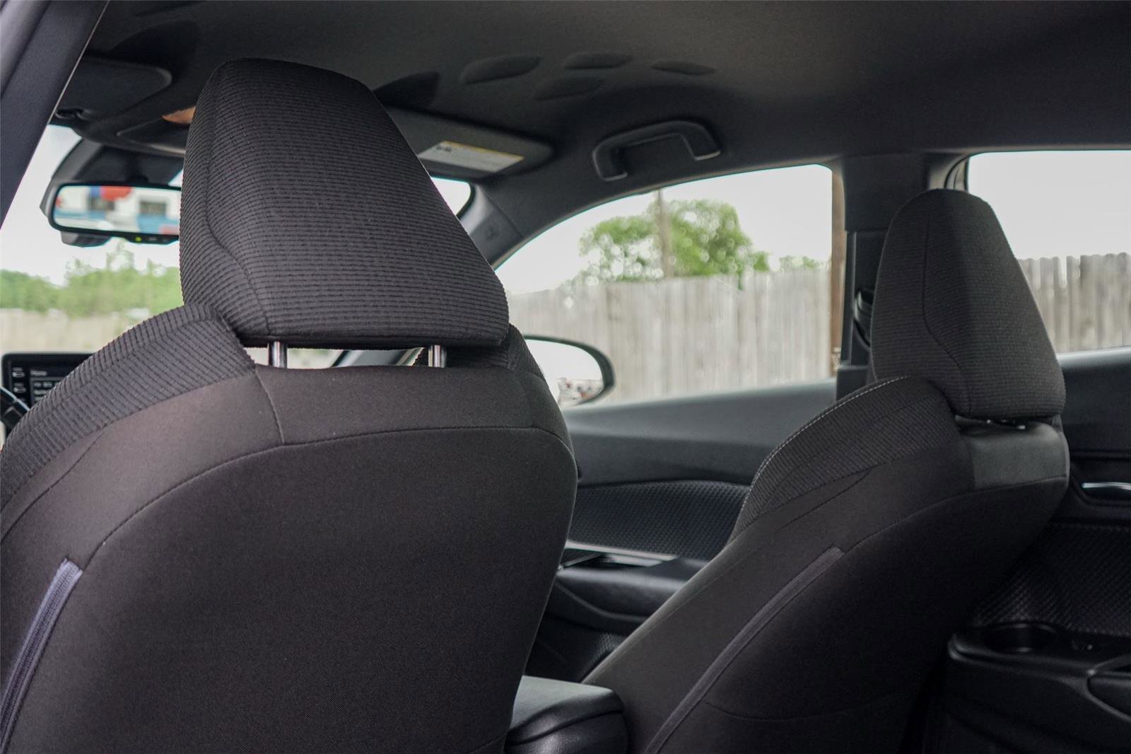 Used 2019 Toyota C-HR XLE FWD image 22