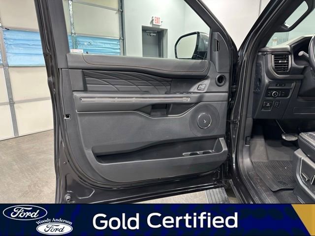 Certified 2023 Ford Expedition Max Platinum image 26