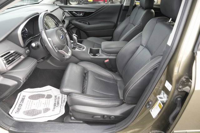 Used 2021 Subaru Outback Limited image 9