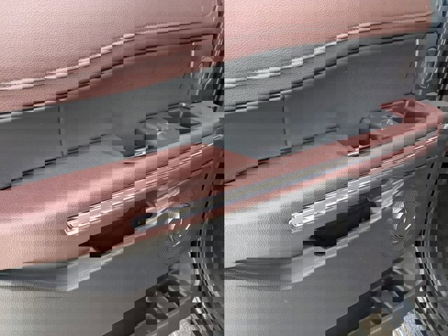 Certified 2024 Ford Expedition Limited image 29