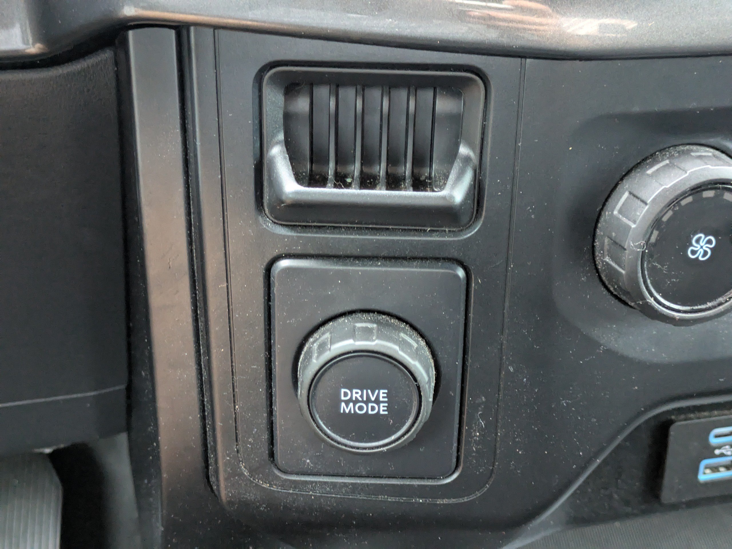 Certified 2023 Ford F150 XL w/ STX Appearance Package RWD image 25