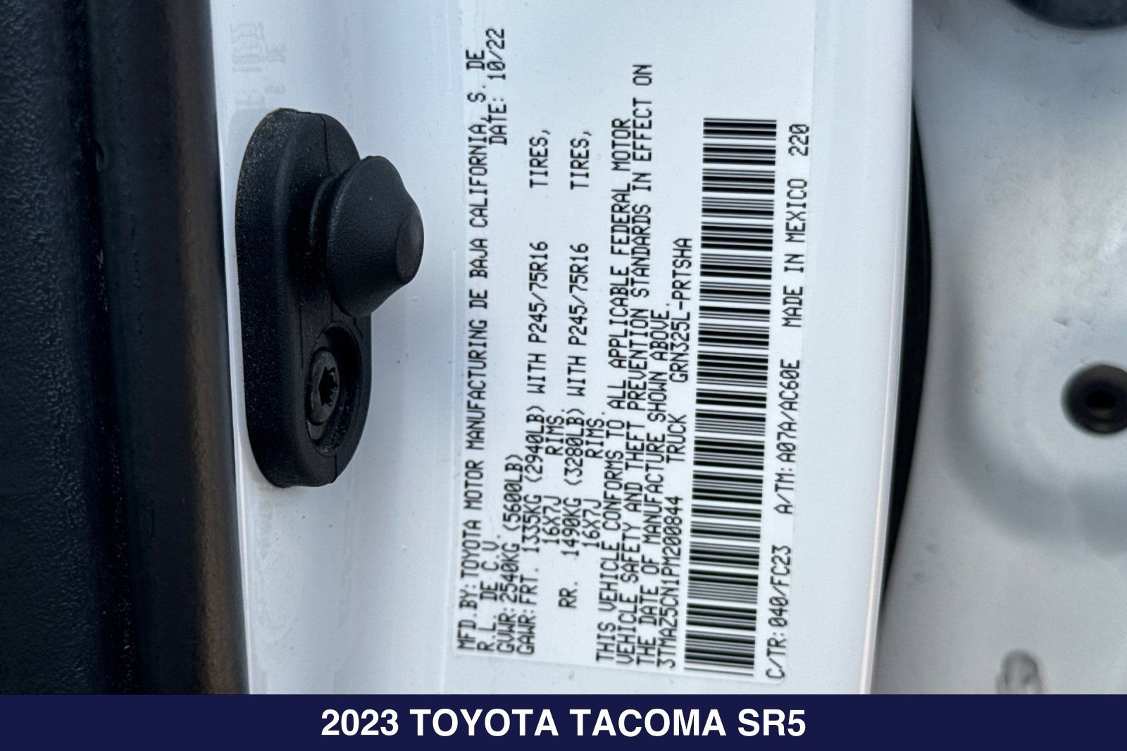 Used 2023 Toyota Tacoma SR5 RWD image 30